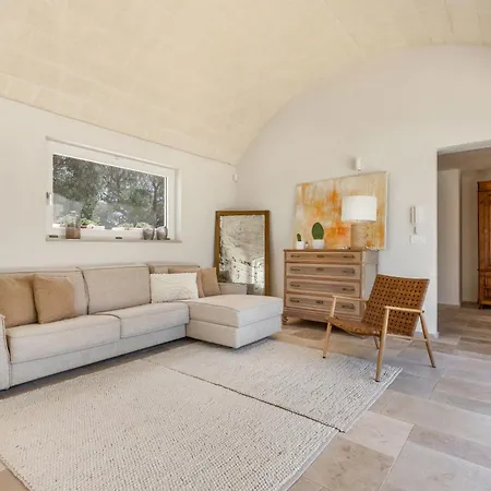 Trullo Gritti By Perle Di Puglia * サン・ミケーレ・サレンティーノ